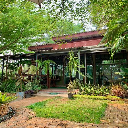 Baan Suan Duang Porn Resort Ban Phae  Exterior photo