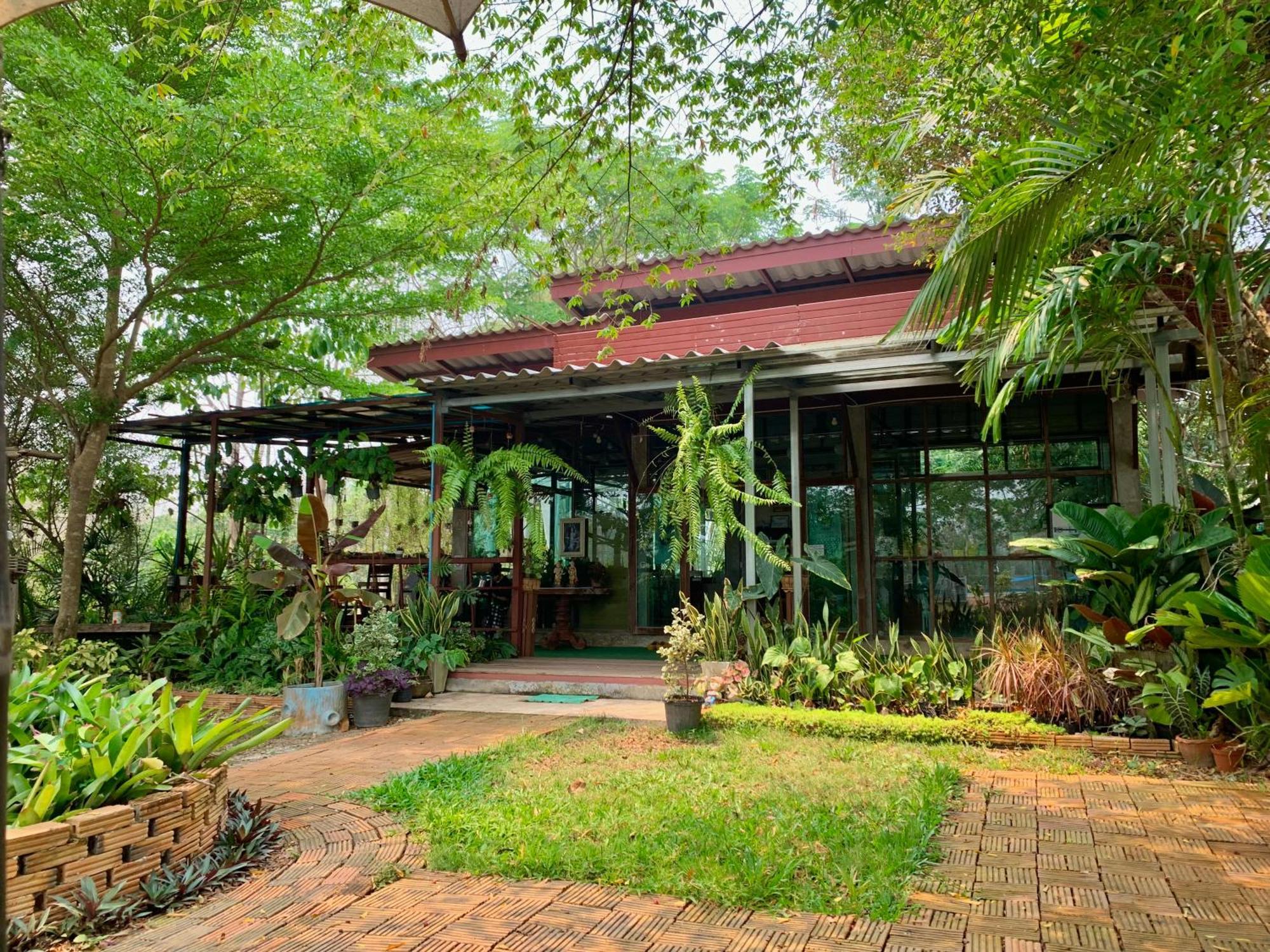 Baan Suan Duang Porn Resort Ban Phae  Exterior photo
